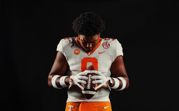 2025 4-star DL Ethan Utley during an unofficial visit to Tennessee. (Photo courtesy of Ethan Utley)